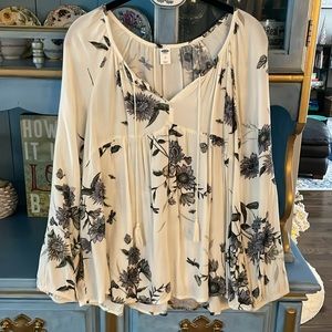 Old Navy Floral Cream Blouse